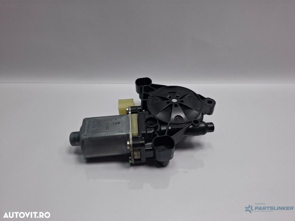 Motoras macara geam dreapta fata SKODA OCTAVIA Combi 5E5 2012 - > TDI CKFC, CRMB, CYKA BOSCH 0130822716 5Q0959802B - 1