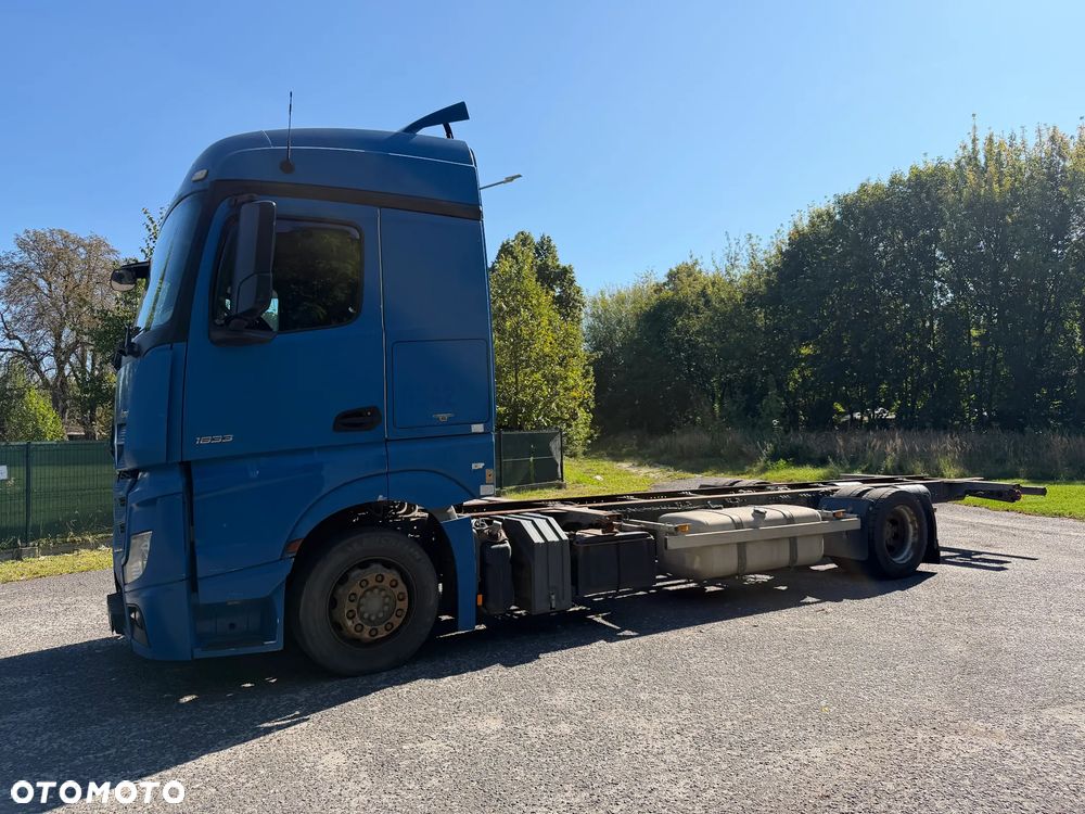 Mercedes-Benz Actros 1833 - 5
