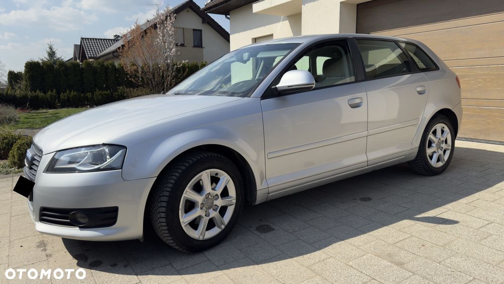 Audi A3 Sportback 2.0 TDI Attraction - 5