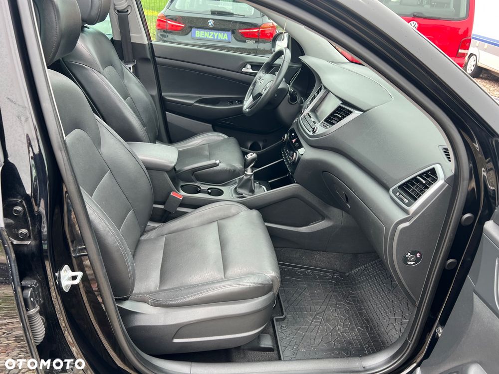 Hyundai Tucson blue 1.7 CRDi 2WD Advantage - 29