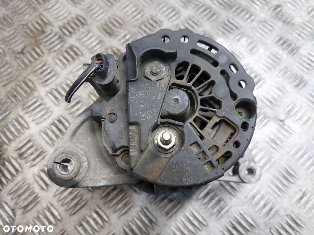 ALTERNATOR SKODA FABIA I 1.4 8V 047903015Q ID: 237384 - 3