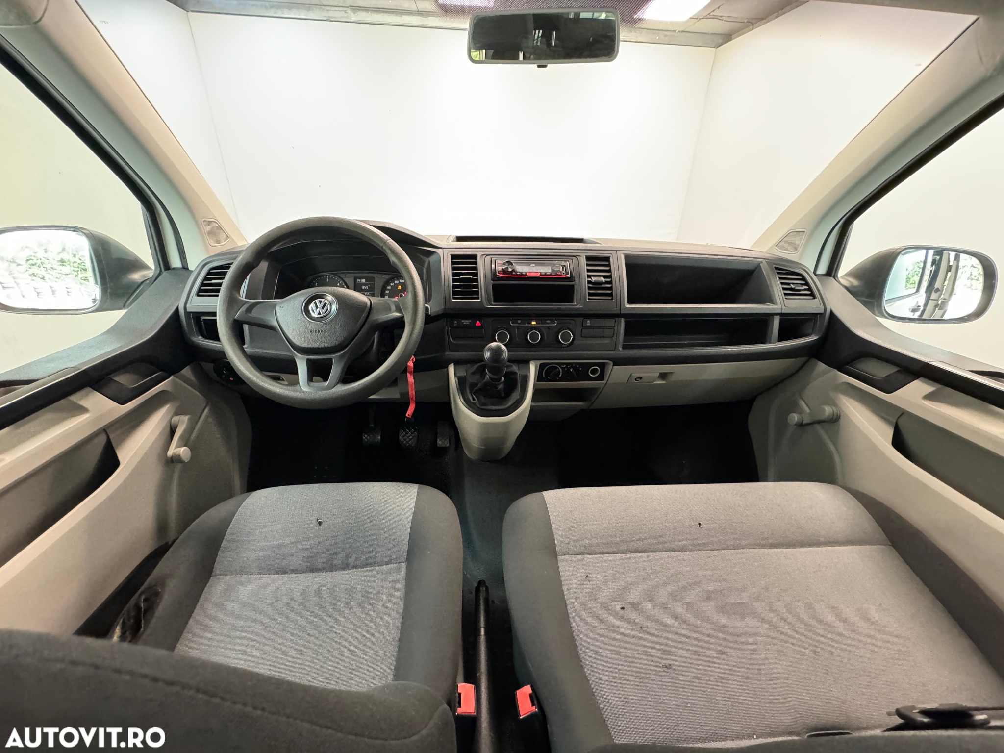 Volkswagen Transporter Kombi T6 2.0 TDI 75 kW LR - 11