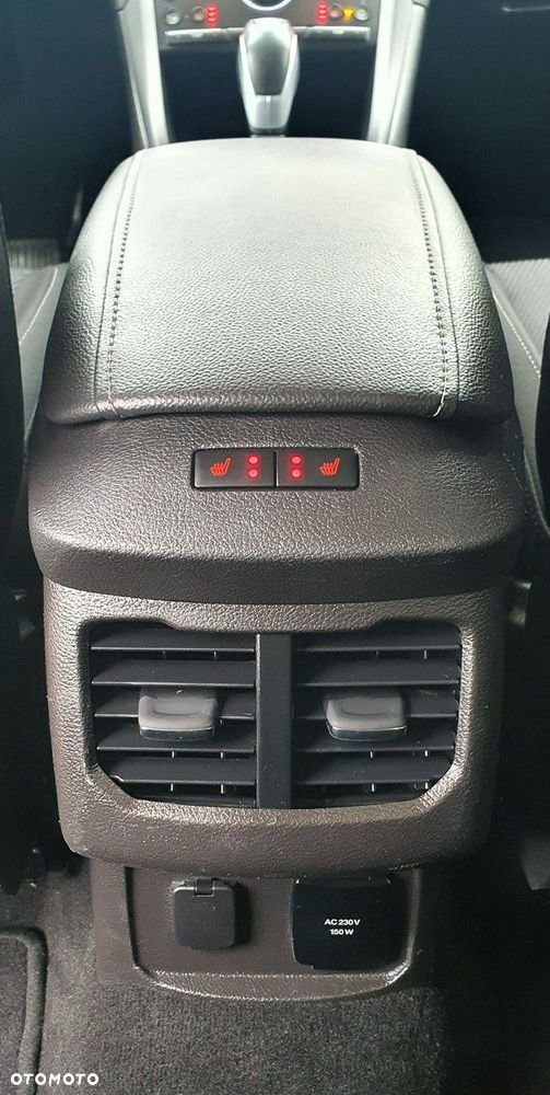 Ford Mondeo - 22