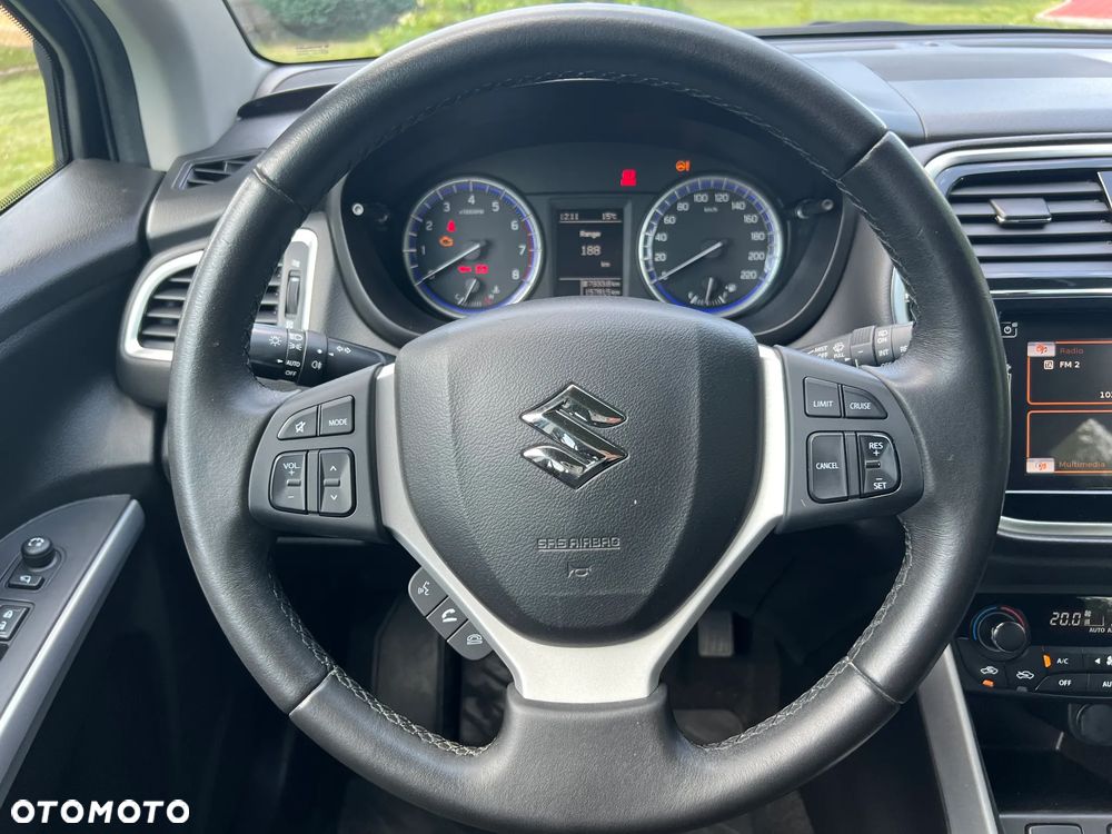 Suzuki SX4 S-Cross 1.0 T Premium - 13