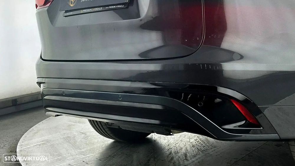 Jaguar F-Pace 2.0 P400e AWD R-Dynamic Black - 15