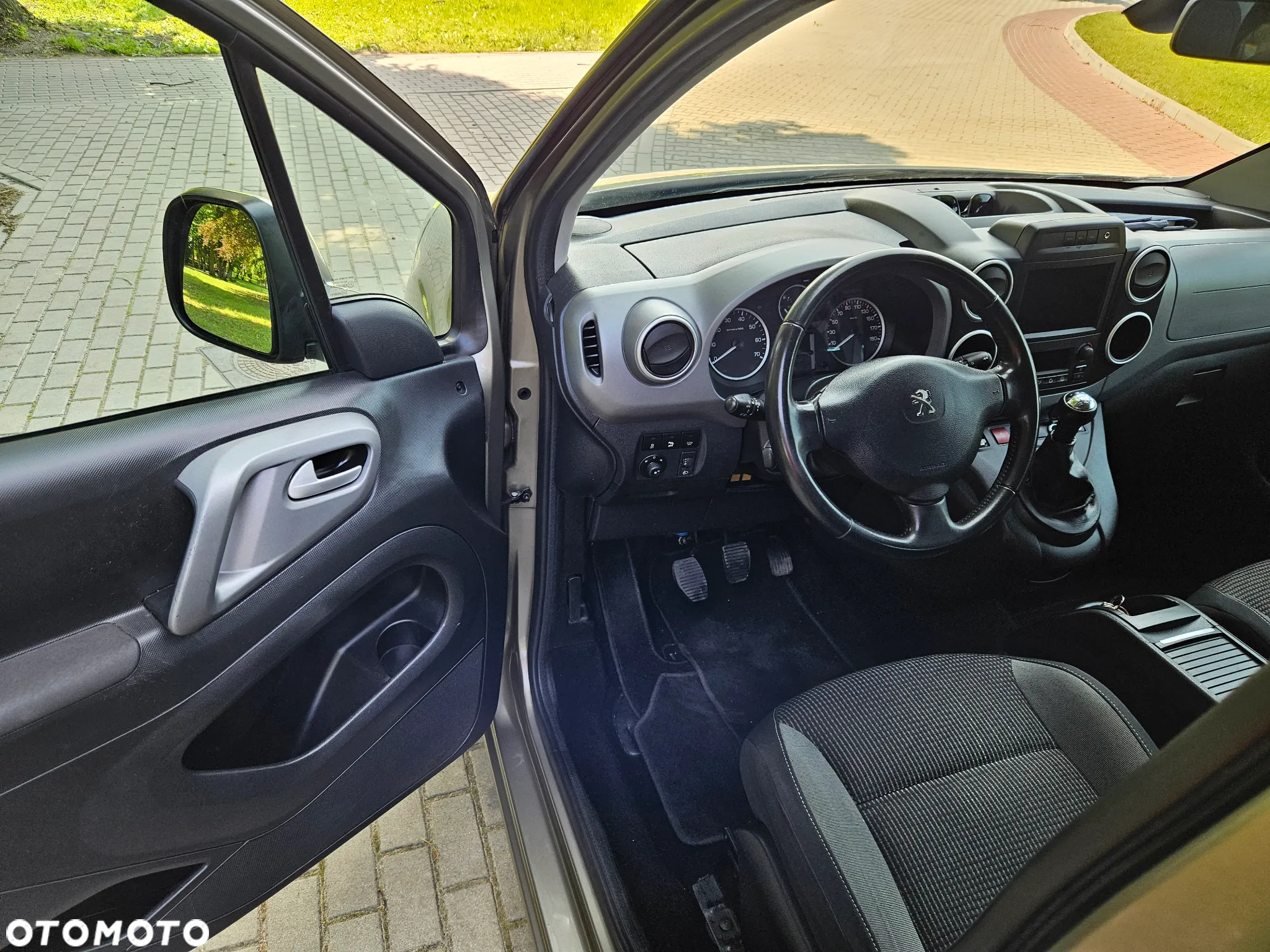 Peugeot Partner 1.2 PureTech L2 S&S Pro (bryg.) - 7