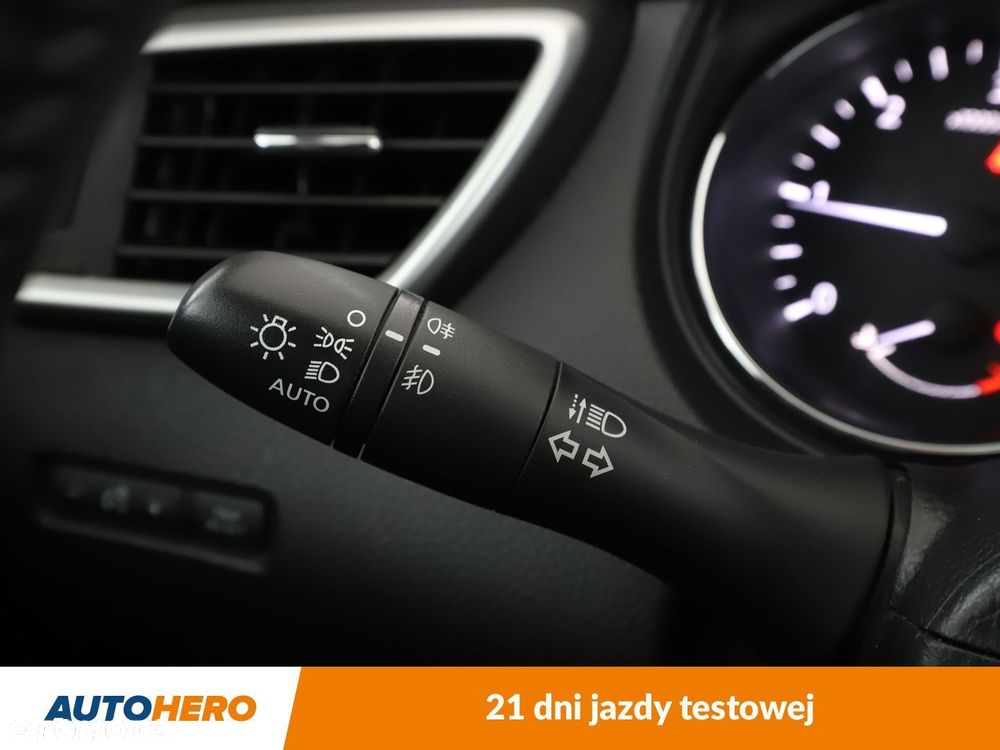Nissan Qashqai 1.6 DCi Visia - 28