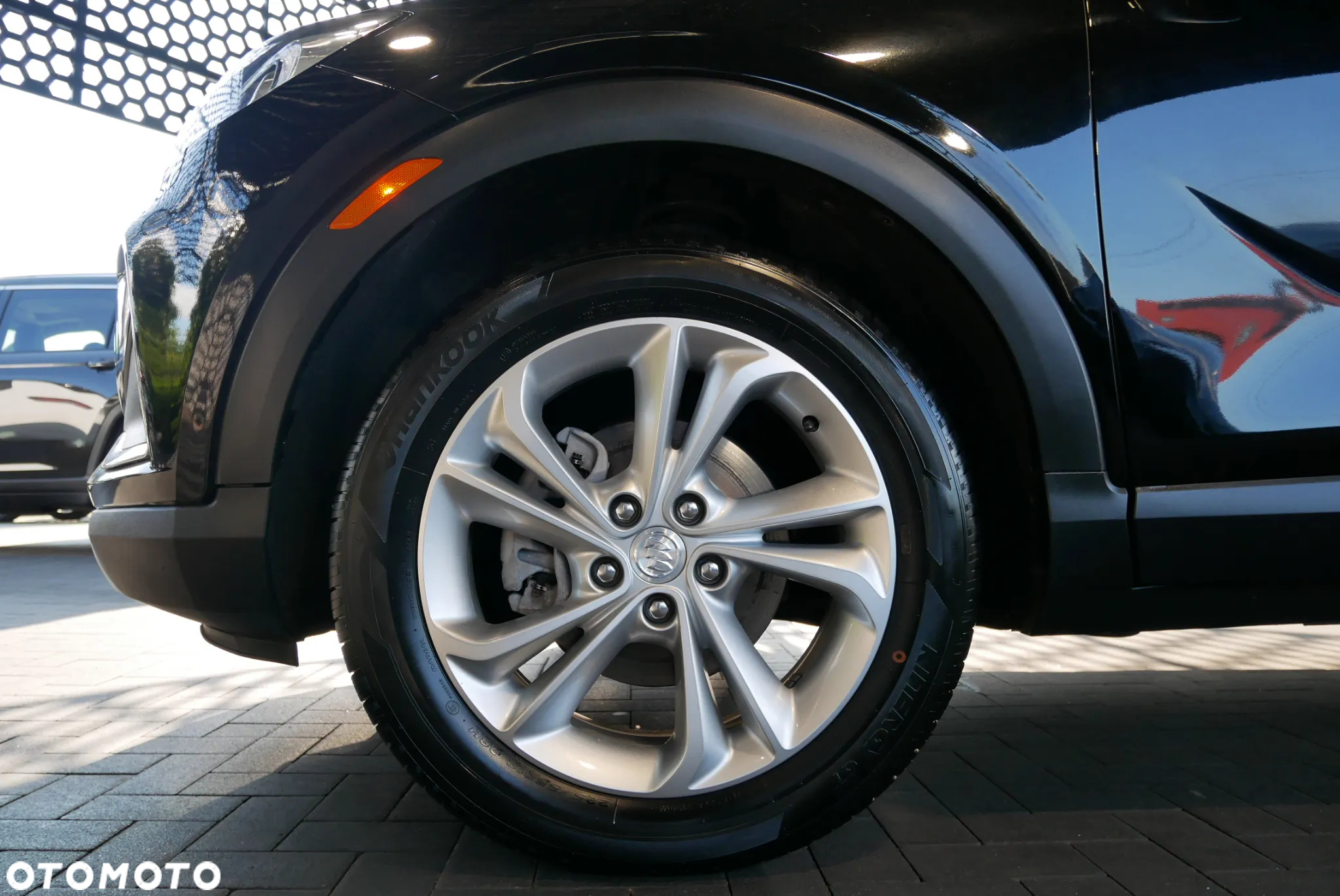Buick Encore - 37