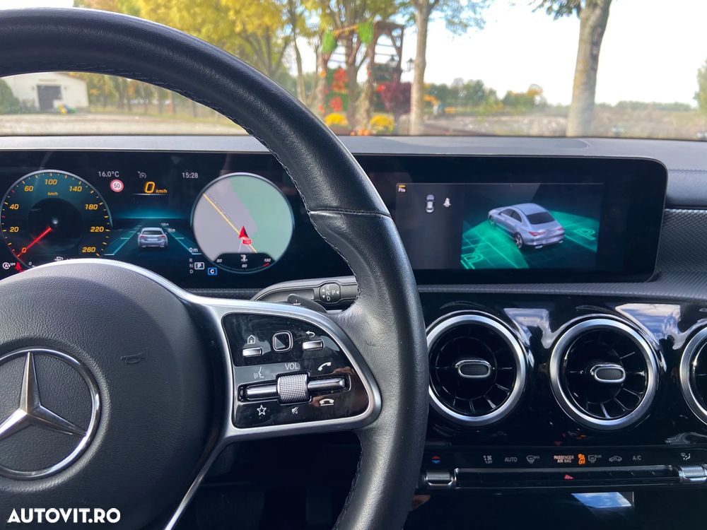 Mercedes-Benz CLA 200 d 8G-DCT - 37
