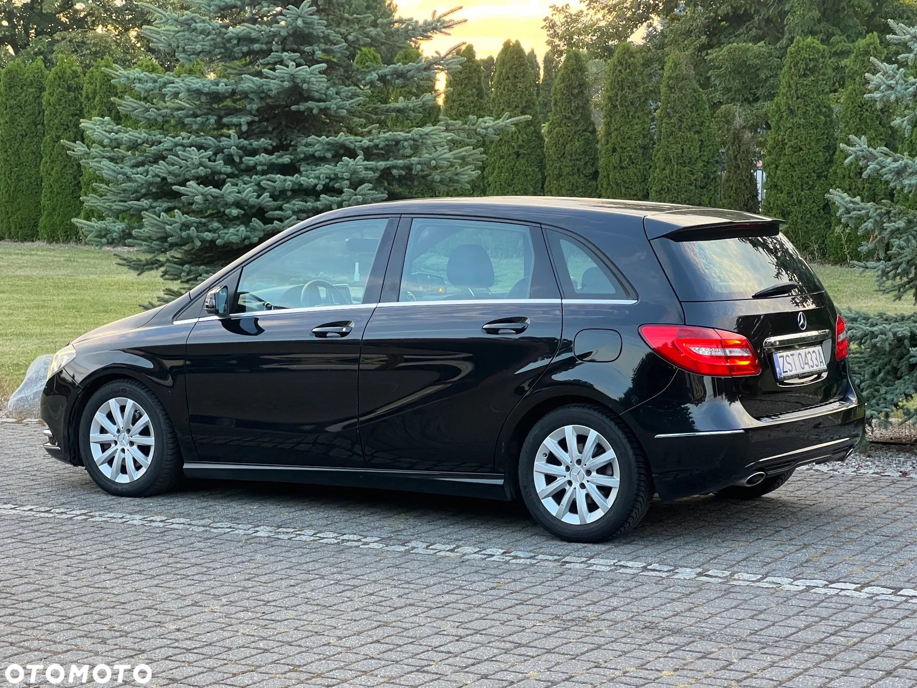 Mercedes-Benz Klasa B 200 CDI (BlueEFFICIENCY) 7G-DCT - 5