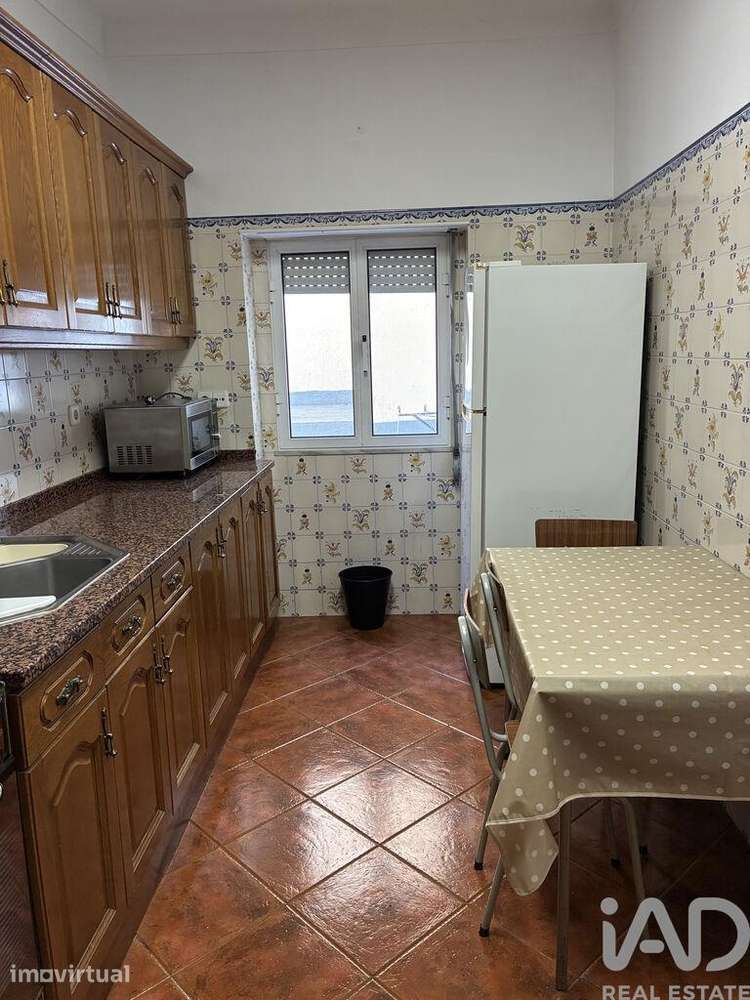 Apartamento T2 em Moscavide e Portela de 70,00 m2 - Grande imagem: 2/8