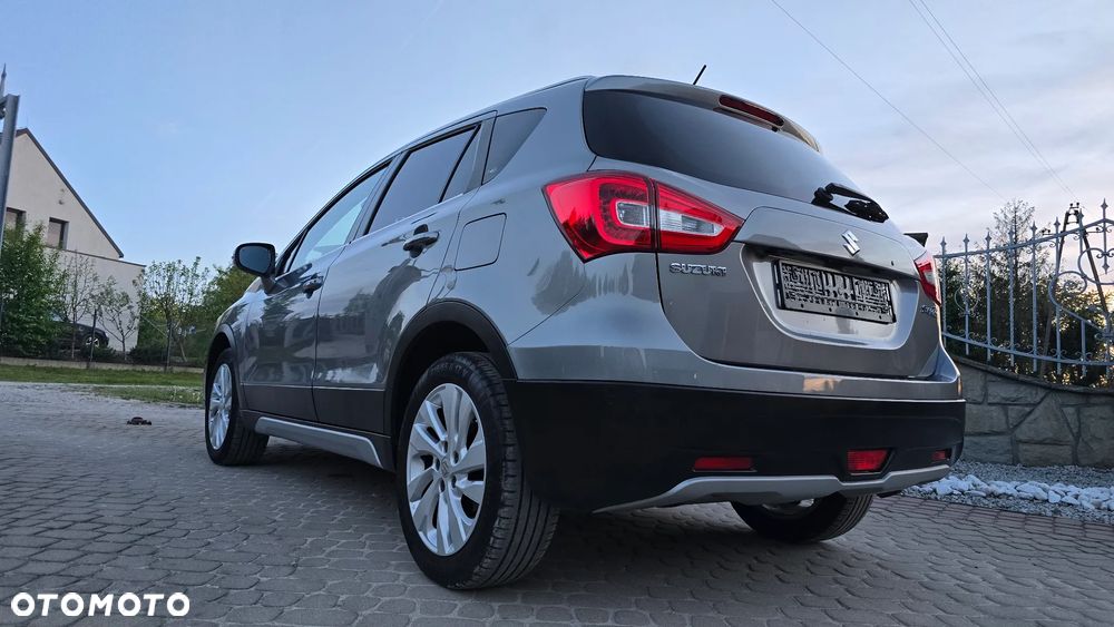 Suzuki SX4 S-Cross 1.4 T Elegance - 31