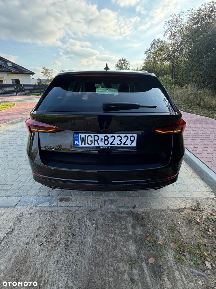 Skoda Octavia 2.0 TDI Style DSG - 36