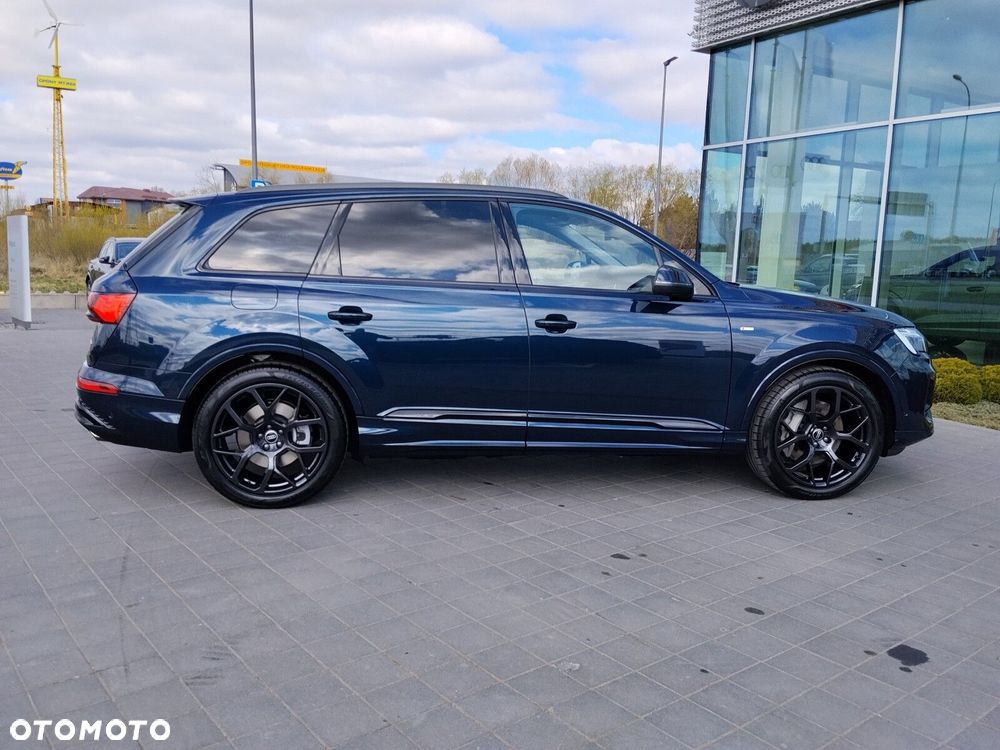 Audi Q7 - 8