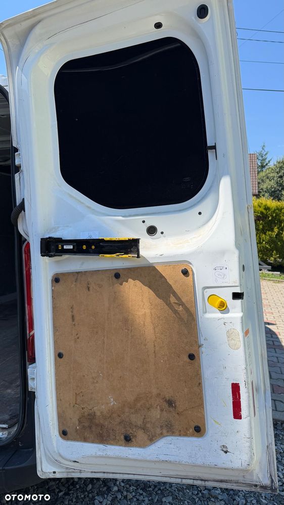 Ford Transit Custom - 13