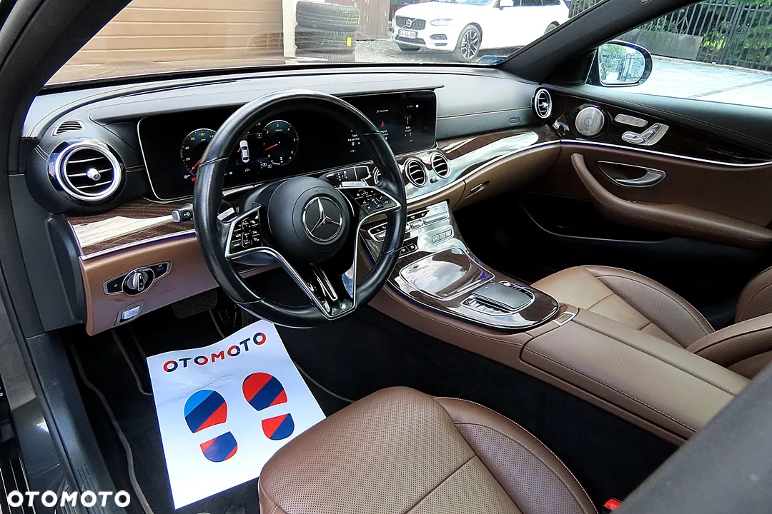 Mercedes-Benz Klasa E 400 d 4-Matic AMG - 38