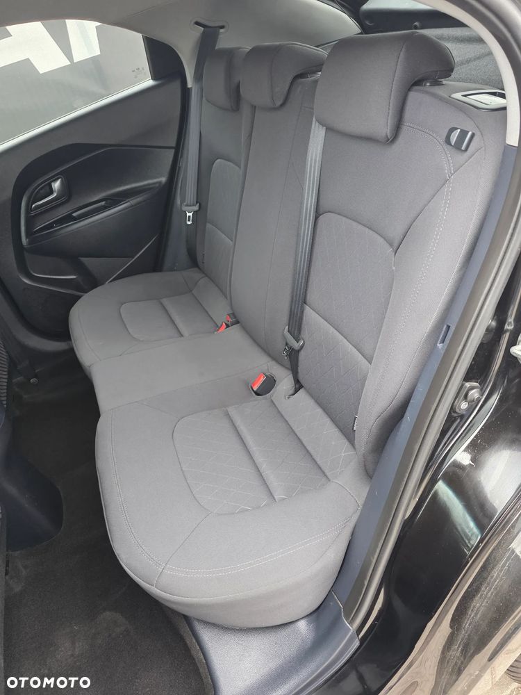 Kia Rio 1.2 ISG Uefa Euro 2016 - 8