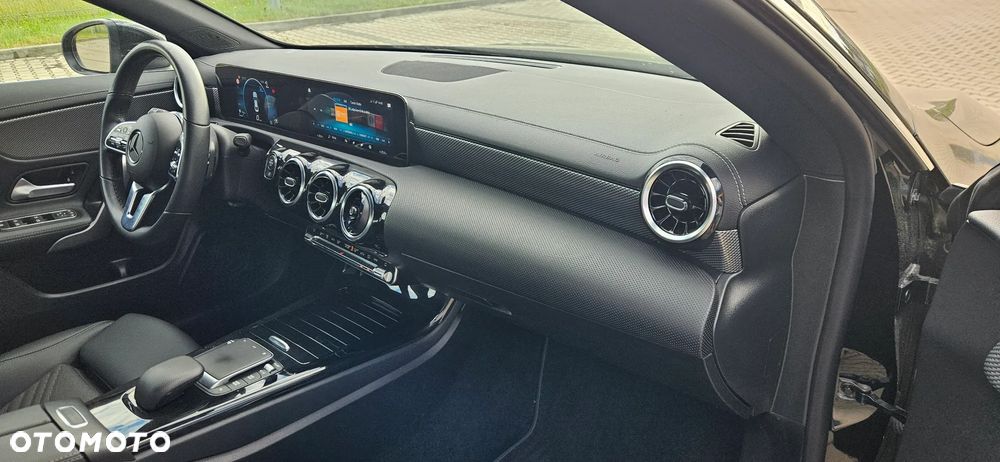 Mercedes-Benz CLA 180 d 8G-DCT Progressive - 18