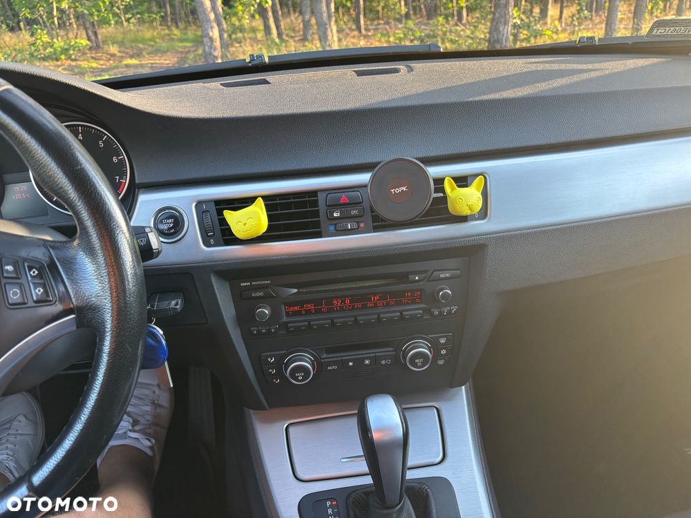 BMW Seria 3 - 11