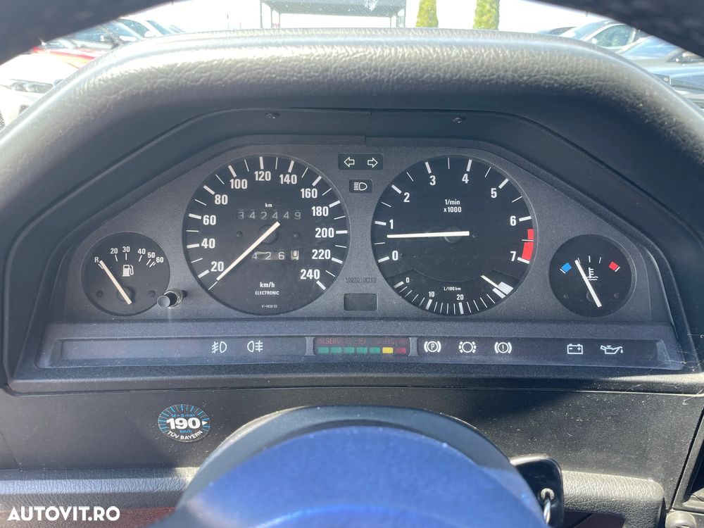 BMW 3 Series 1989 — imagine 16