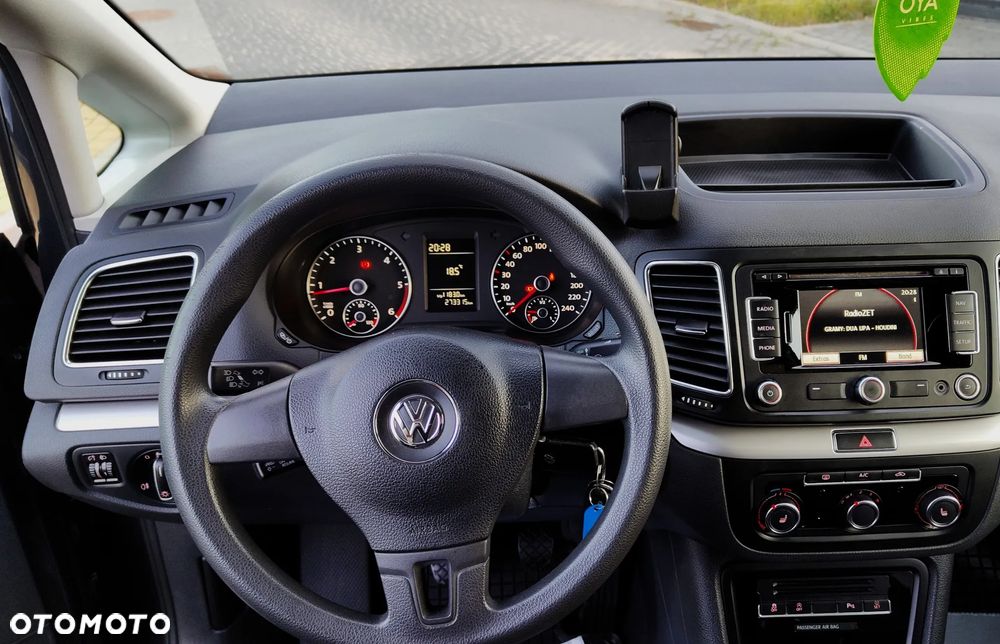 Volkswagen Sharan 2.0 TDI BlueMotion Technology Comfortline - 24