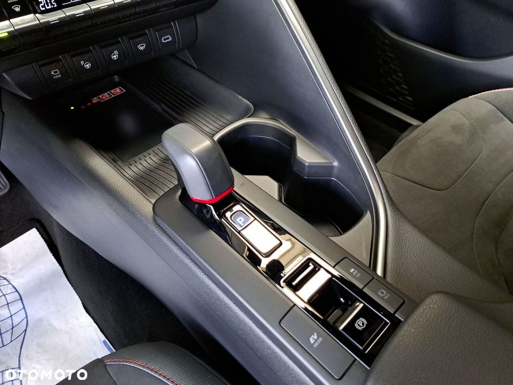 Toyota C-HR - 29