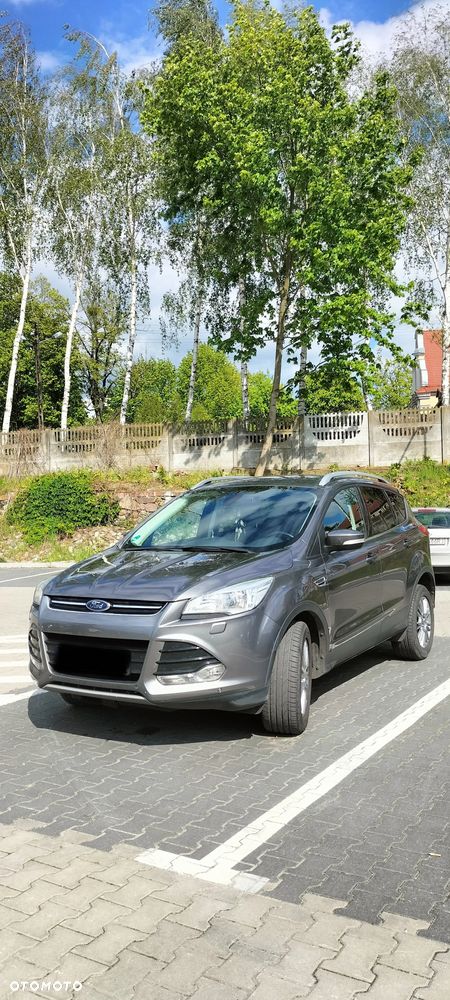 Ford Kuga - 1