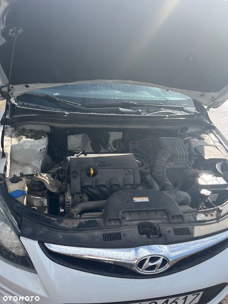 Hyundai i30 1.4 Classic - 5