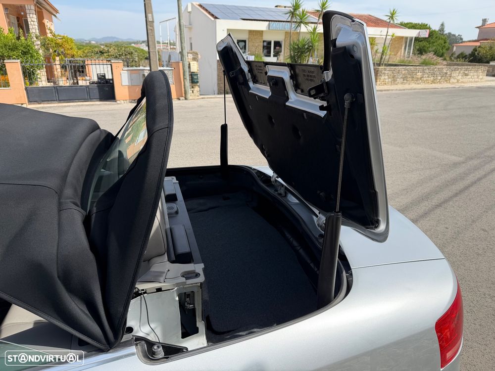 Audi A4 Cabrio - 8
