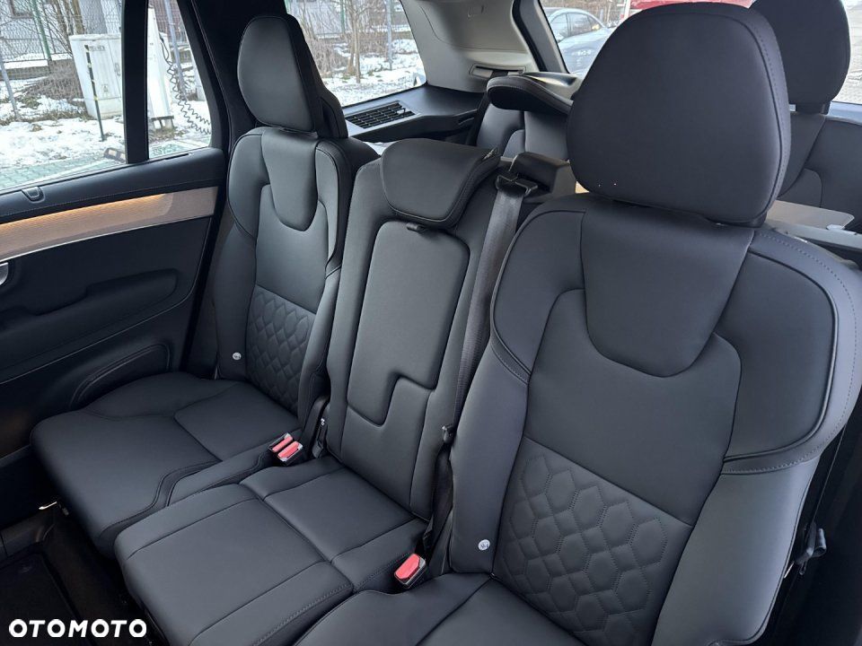 Volvo XC 90 - 10