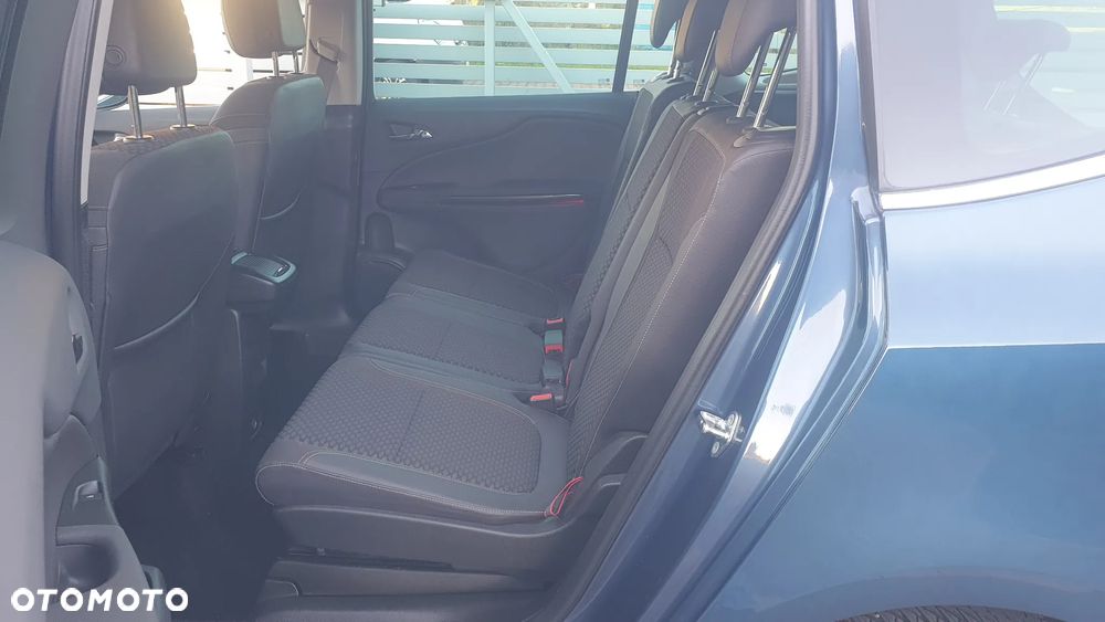 Opel Zafira Tourer 1.4 Turbo Automatik Business Edition - 18