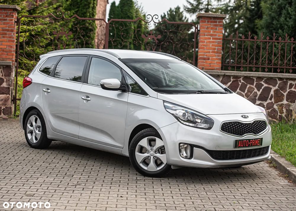 Kia Carens