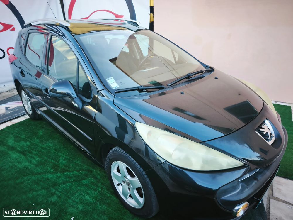Peugeot 207 SW 1.4 Premium - 28
