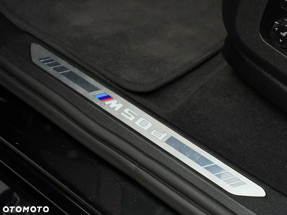 BMW X6M M50d - 29