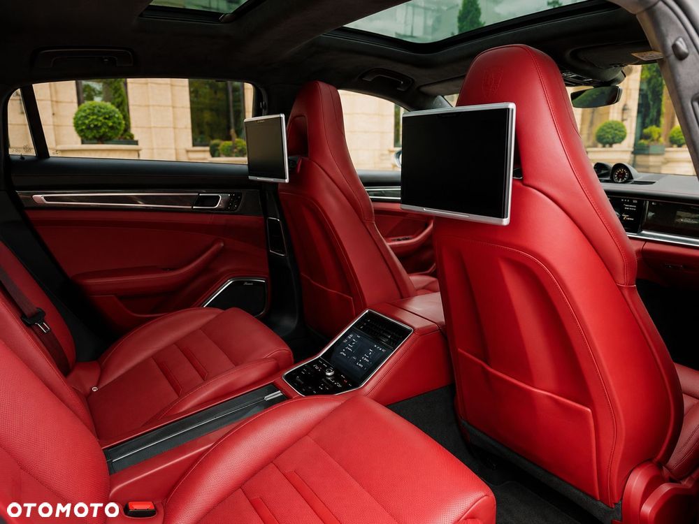 Porsche Panamera Turbo S E-Hybrid - 12