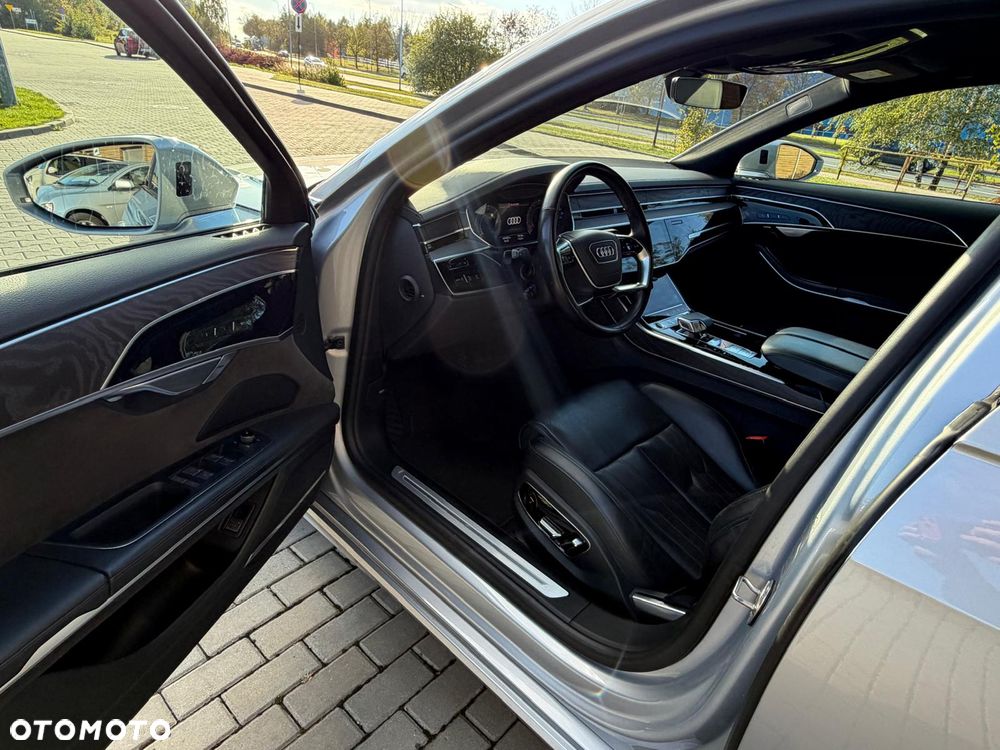 Audi A8 - 14