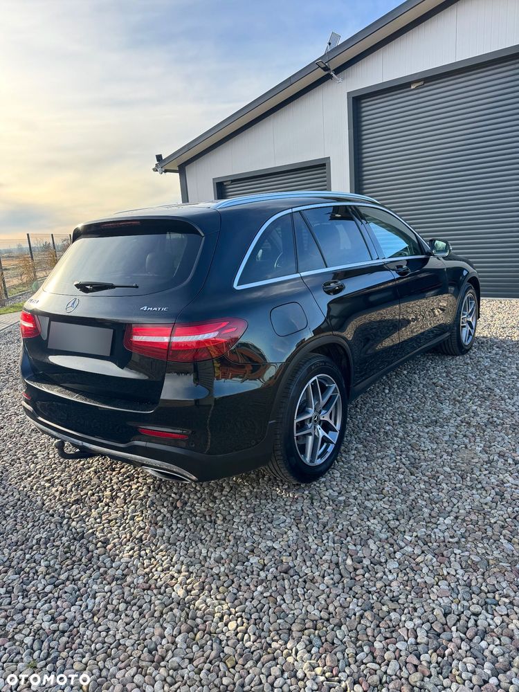 Mercedes-Benz GLC - 2