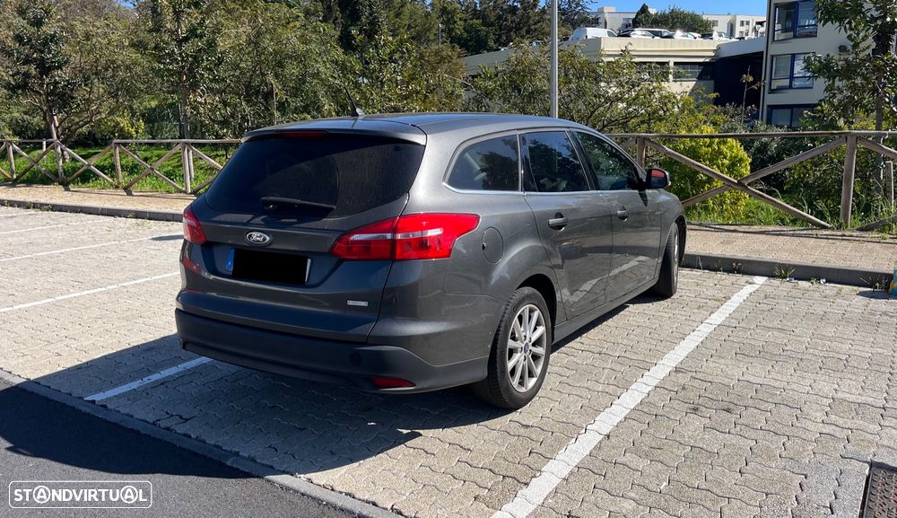 Ford Focus SW 1.0 EcoBoost Titanium - 4