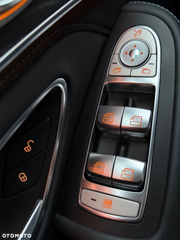 Mercedes-Benz Klasa C AMG 63 S - 38