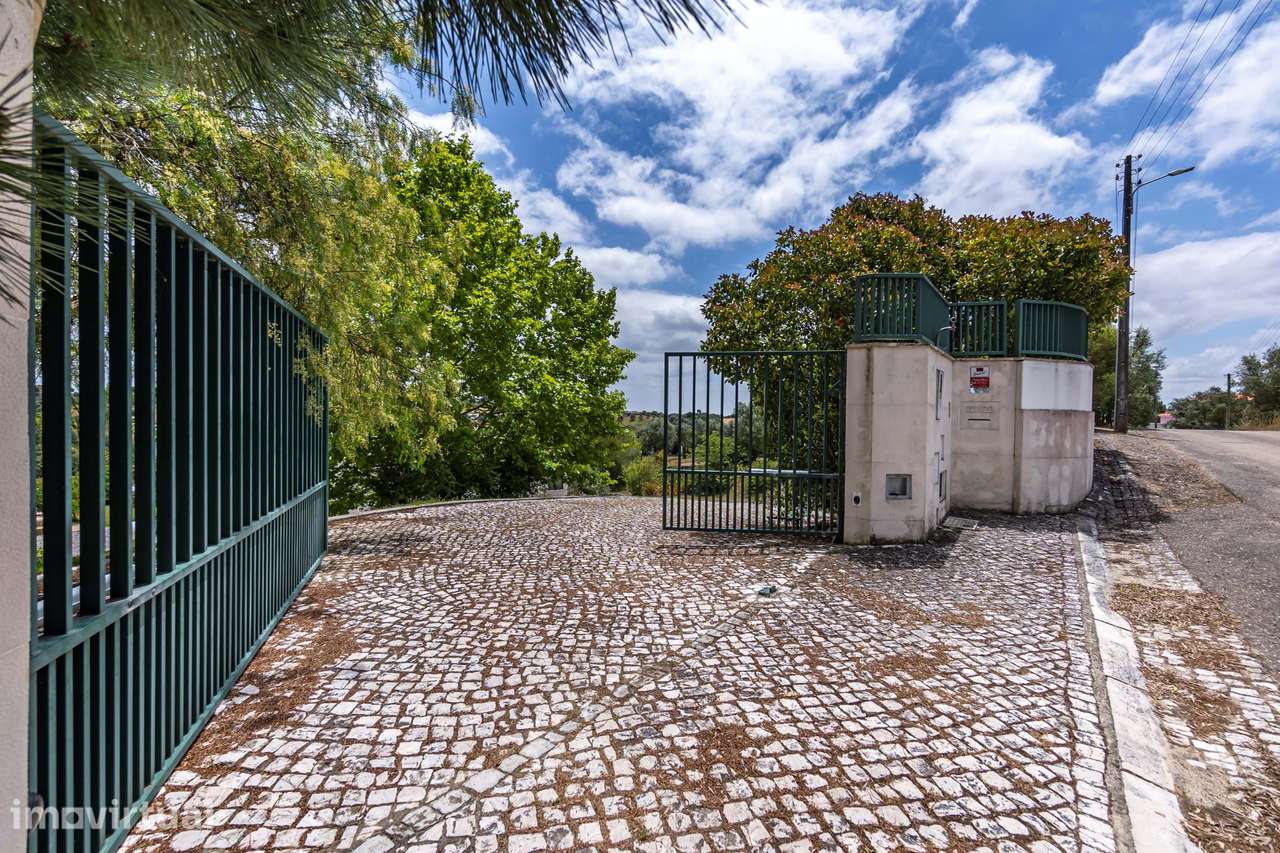 Fabulosa moradia  contemporânea com casa de convidados em Santarém - Grande imagem: 5/60