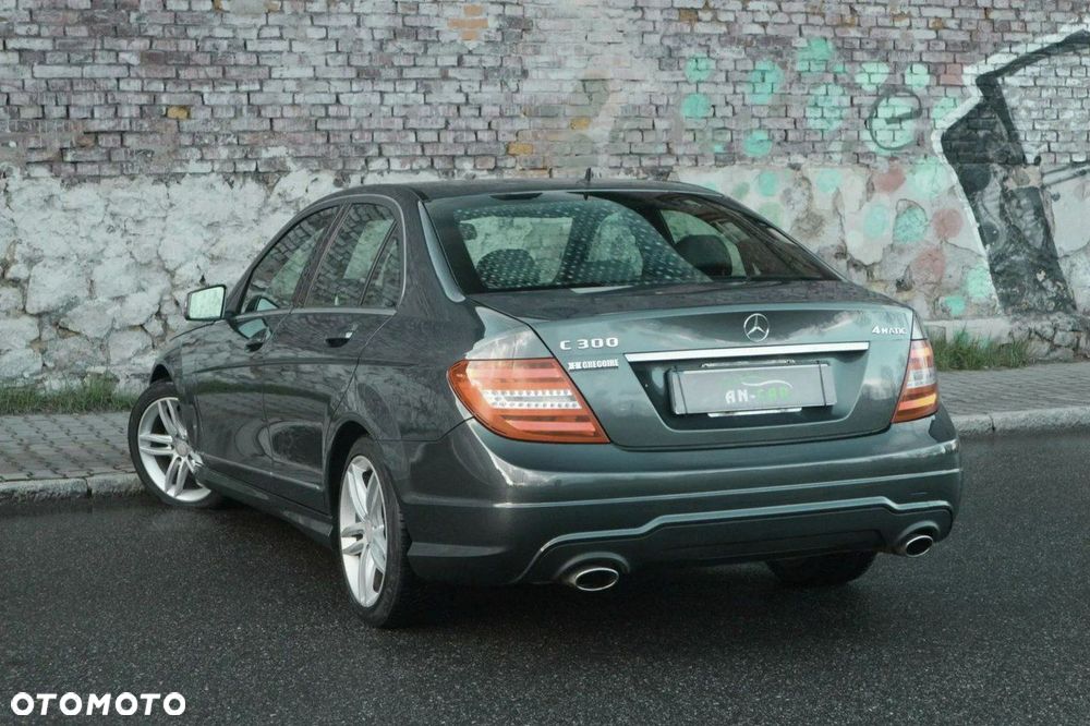 Mercedes-Benz Klasa C 350 BlueEff 4-Matic Avantgarde - 7