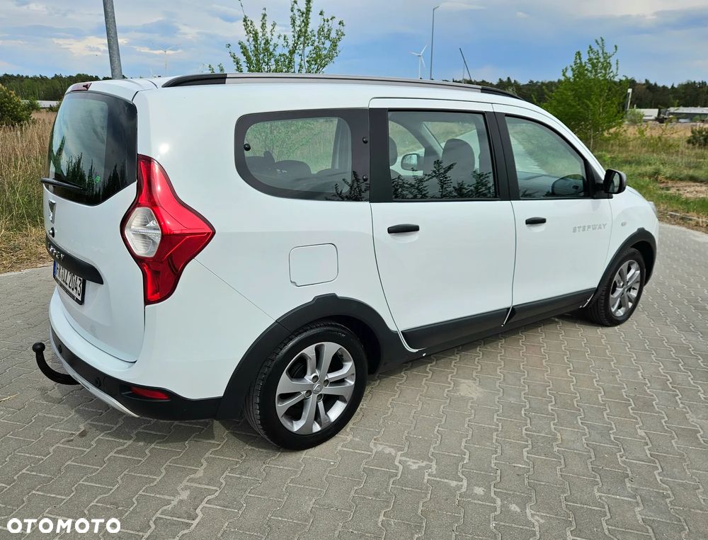 Dacia Lodgy dCi 110 Stepway - 5