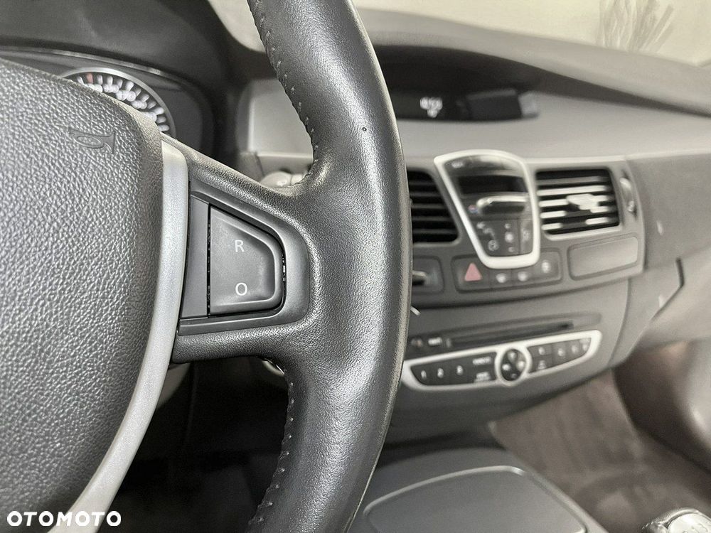 Renault Laguna 2.0 DCi FAP Dynamique - 19