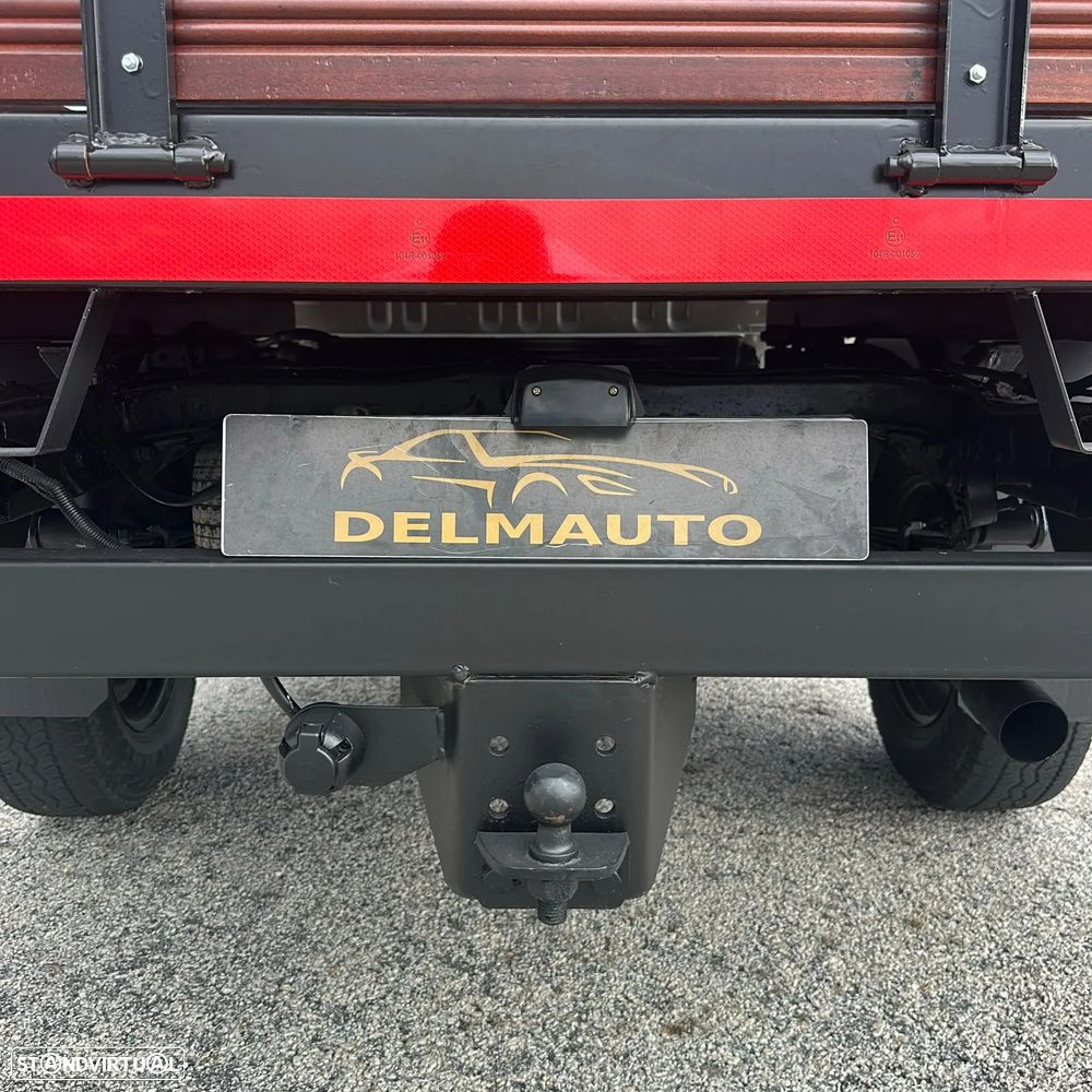 Toyota Hilux 2.5 D-4D 120 CV 4x4 - 4 Lugares - 10