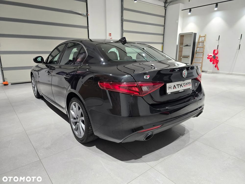 Alfa Romeo Giulia 2.0 Turbo Veloce TI Q4 - 7