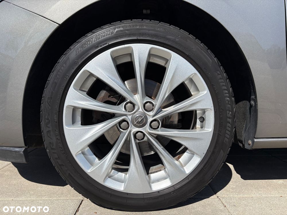 Opel Astra 1.4 T Enjoy - 11