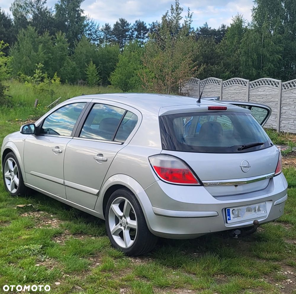 Opel Astra 1.9 CDTI Edition - 5