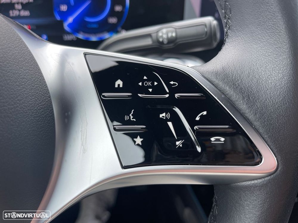 Mercedes-Benz EQB 250+ Edition - 17