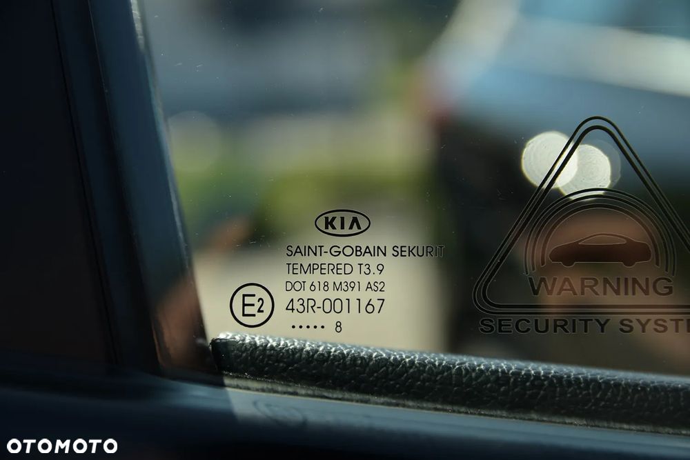 Kia Ceed 1.6 GDI Dream Team Edition - 39