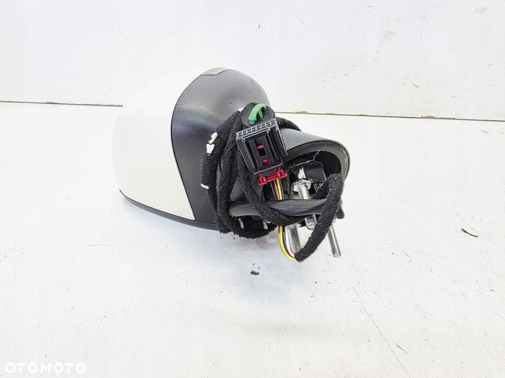 LUSTERKO ZEWNĘTRZNE LEWE AUDI A1 8X 8X3 6 PIN LY9K 2/25 UK - 1